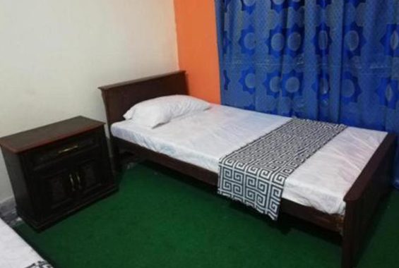 Single Bed Room